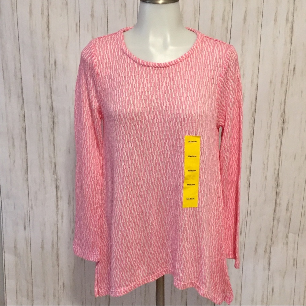 NWT Medium Chelsea & Theodore Pink Textured Top